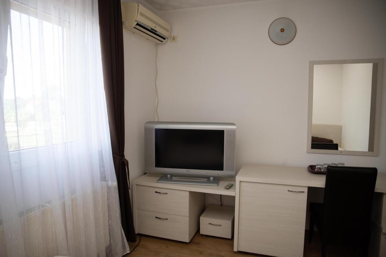 Motel Moara Veche Săcălăşeni Exterior foto